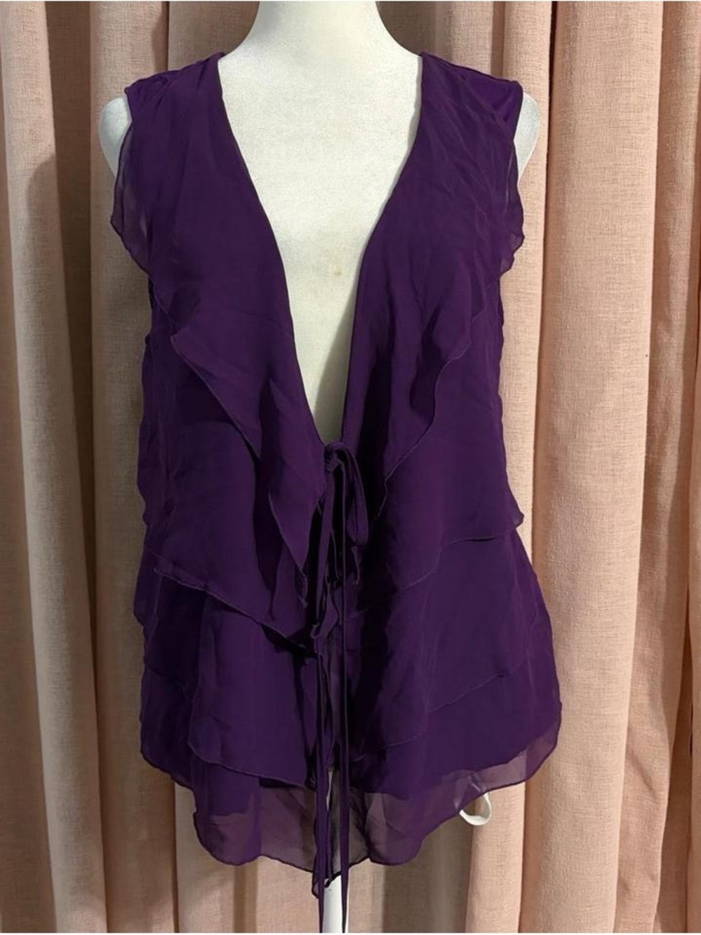 Sleeveless Ruffle Tie-Front Blouse Sz Medium